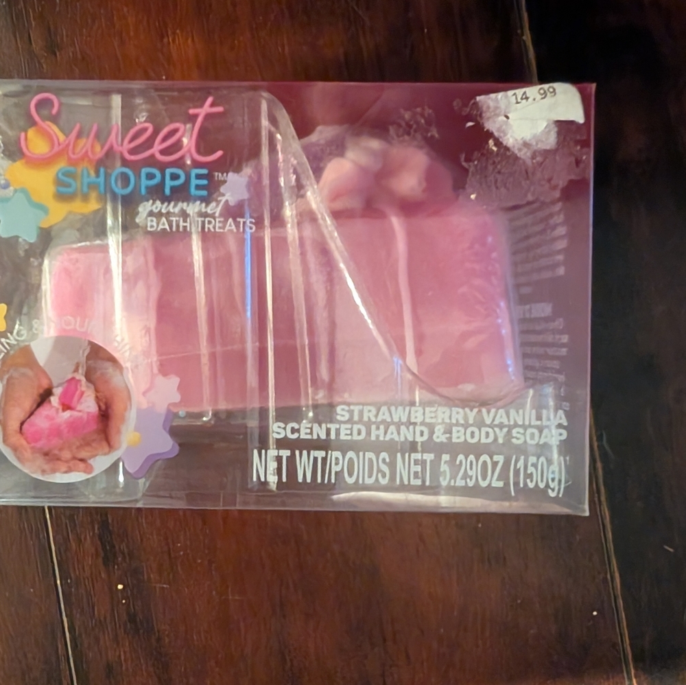 Strawberry Vanilla Hand & Body Soap - Pink